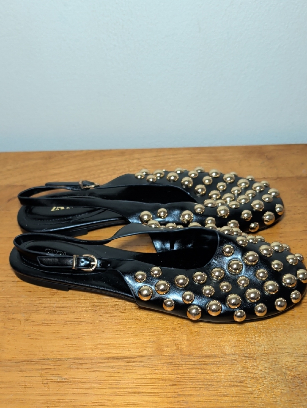 Zara Black Slingback Ballet Flats with Gold Stud Embellishments Women's Size 6.5 - Picture 4 of 6